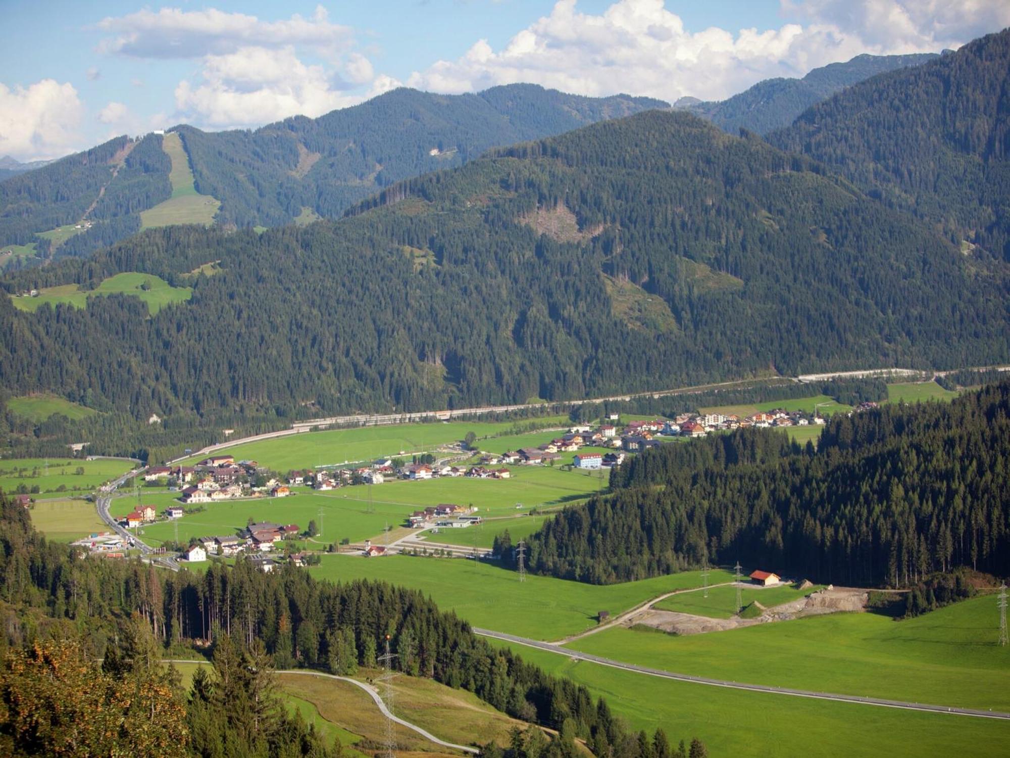 Apartment In Sankt Johann Im Pongau Near Ski Area Wagrain Dış mekan fotoğraf